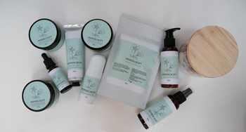 Peppercroft Gift Box