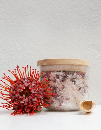 Relaxing Rose Bath Salts in Canister